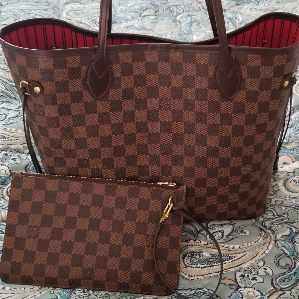 Authentic LouisVuitton Neverful MM